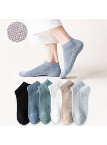 Men Simple Mesh Breathable Socks