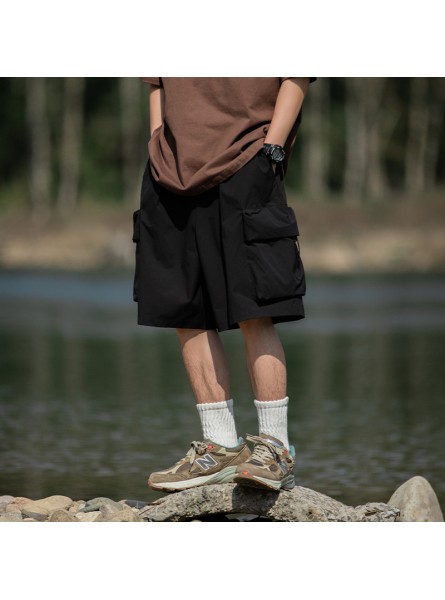 Men Casual Athleisure Solid Color Loose Drawstring Waist Cargo Shorts